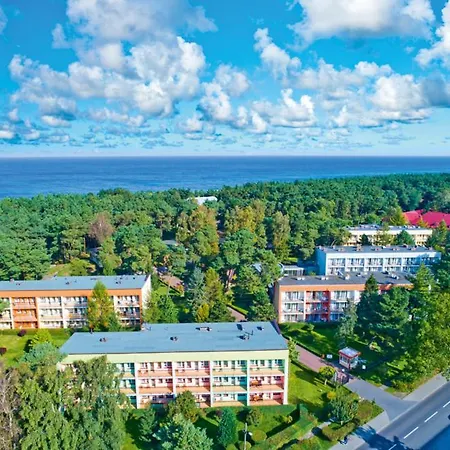 Rewita K Kolobrzegu 홀리데이파크 *